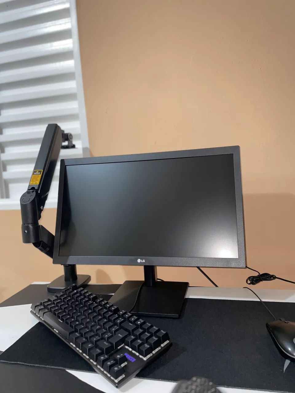 Monitor Gamer LG 19.5'' Hd Led 75HZ - 20MK400H-B - Foto 4
