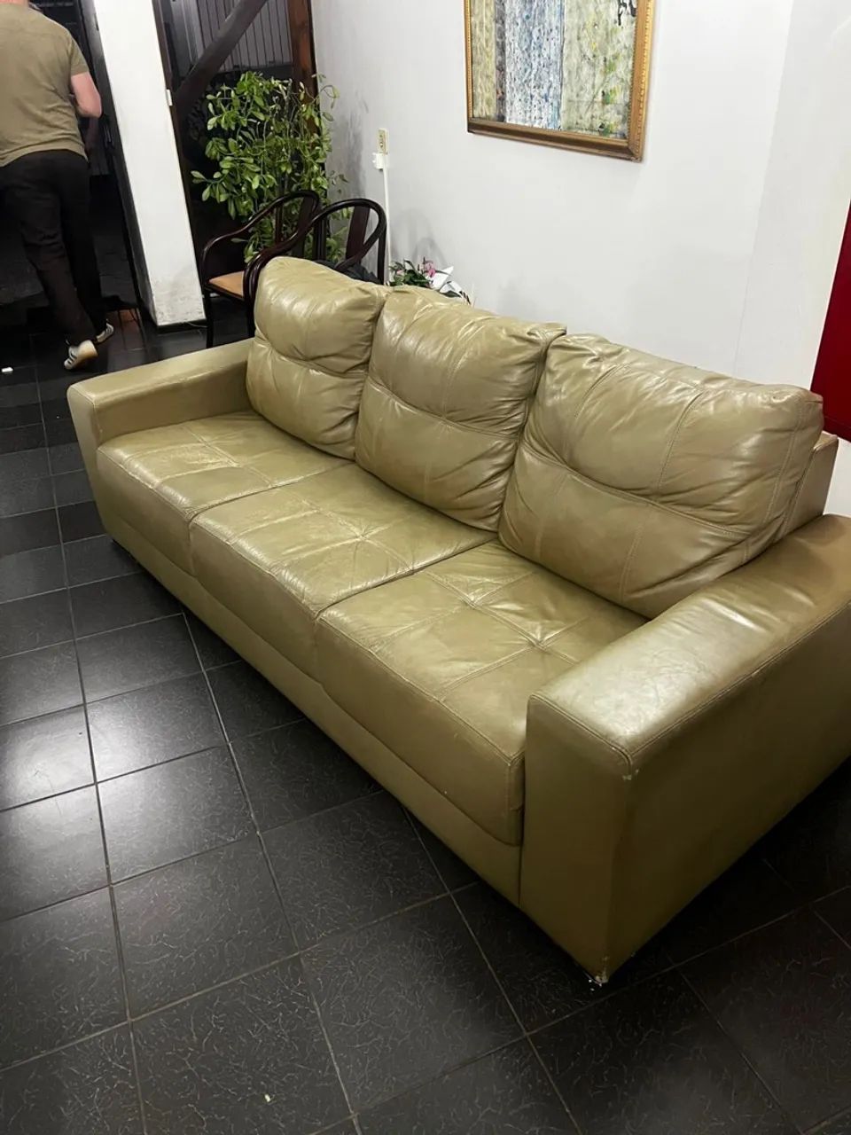 Conjunto Sofás Couro Legítimo Mazzotti - 2 e 3 Lugares - Excelente Qualidade - Foto 2