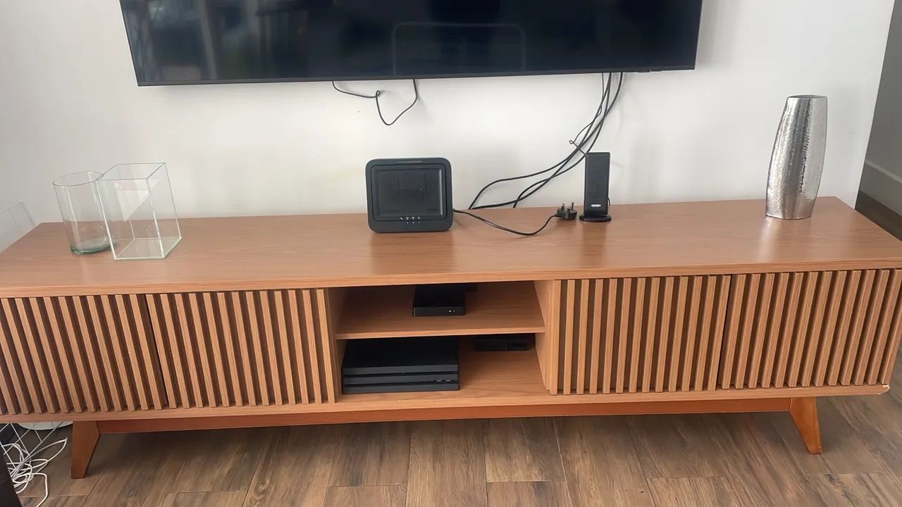 Rack para TV - Ótimo Estado de Conservação