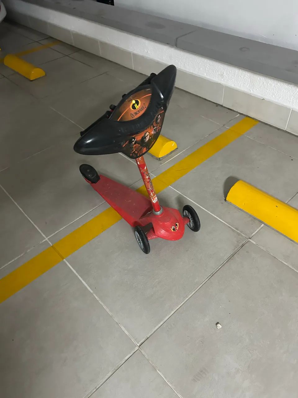 Patinete infantil Os Incríveis - Foto 2