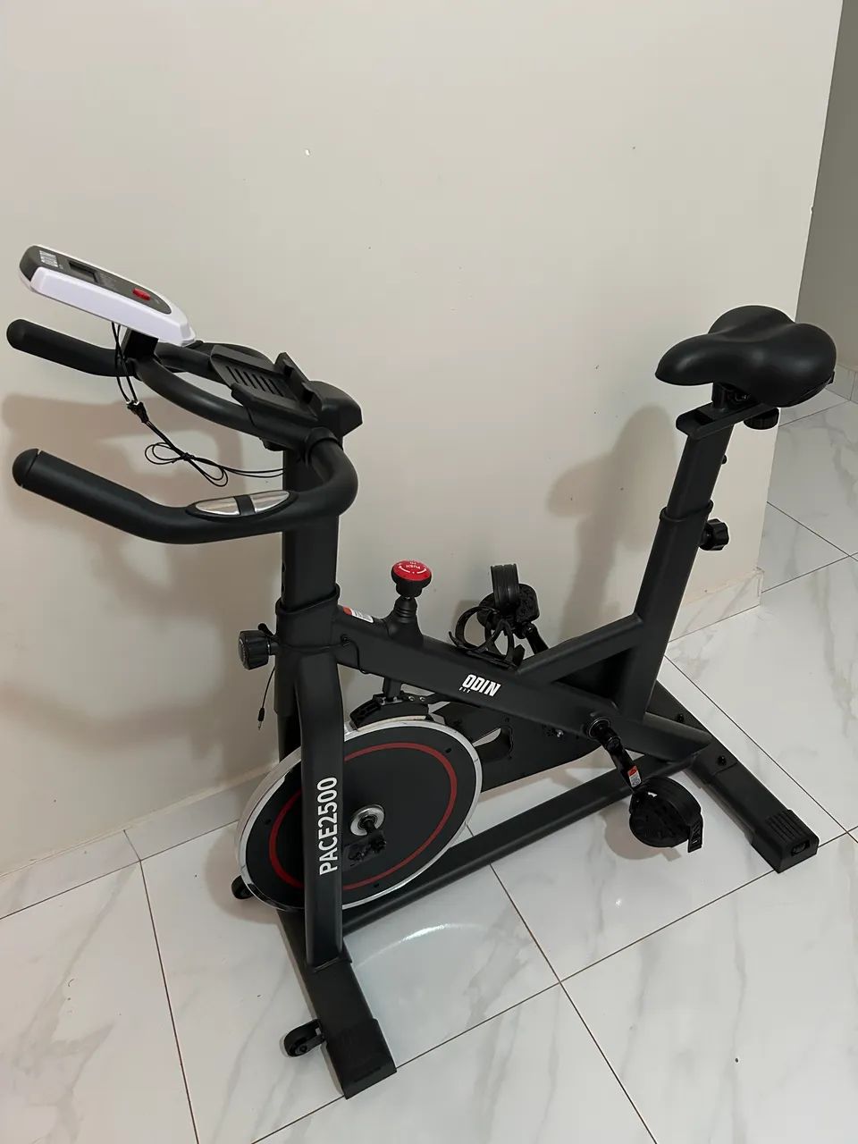 Bicicleta ergométrica spinning - NOVINHA