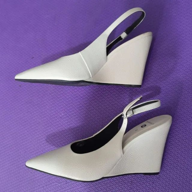 scarpin anabela- branco -N.36 -Novo  - Foto 3
