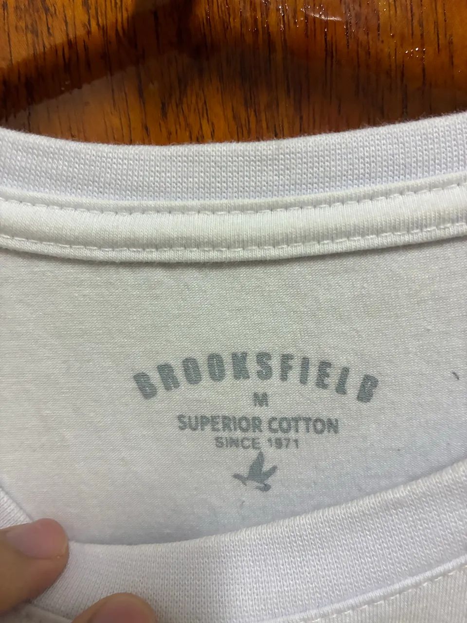 Camisa brooksfield Branca Basica - Foto 2