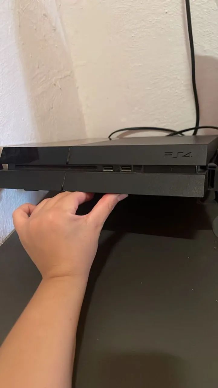 PS4 FAT seminovo e bem conservado - Foto 3