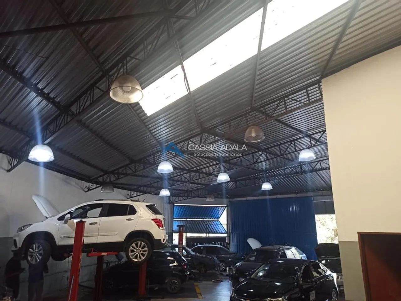 Galpão à venda em Campinas, Jardim Leonor, com 285 m² - Foto 4