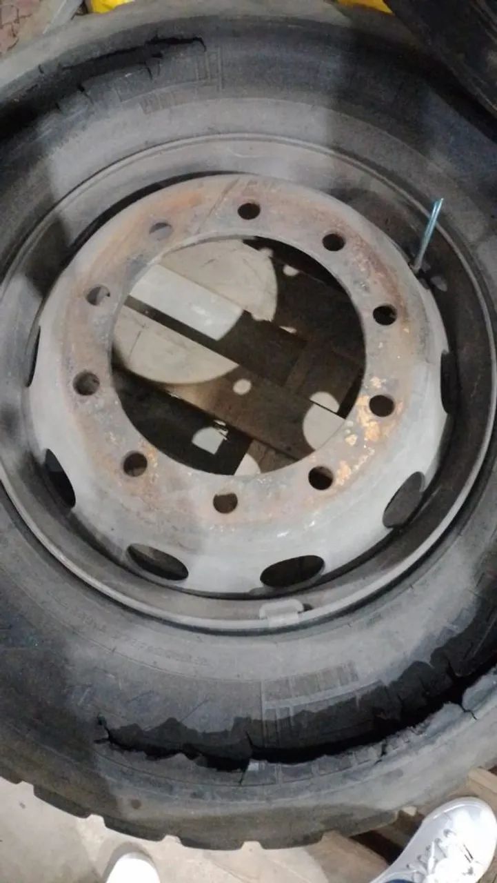 Rodas de caminhão  - Foto 2