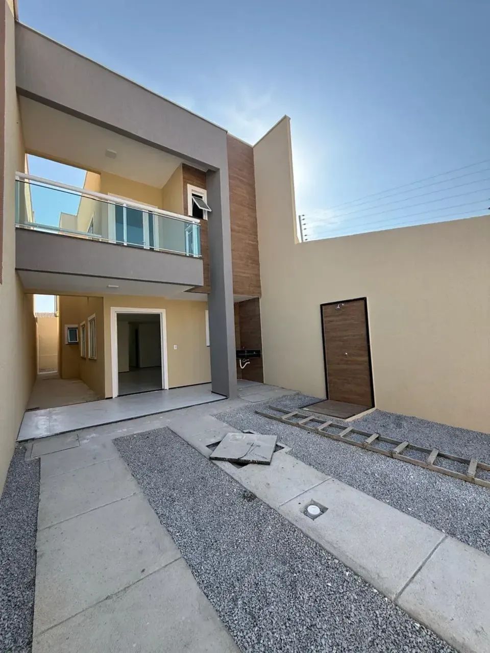 DUPLEX DE 3 QUARTOS EM PEDRAS BEM LOCALIZADO PROX AO CENTERBOX - Foto 2