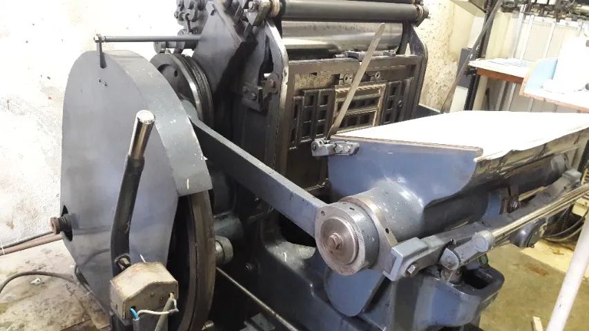 Gráfica off-set e tipográfica - Foto 2