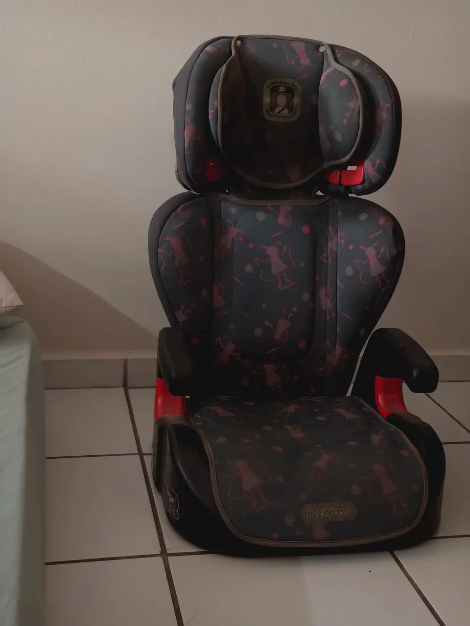Cadeirinha infantil 