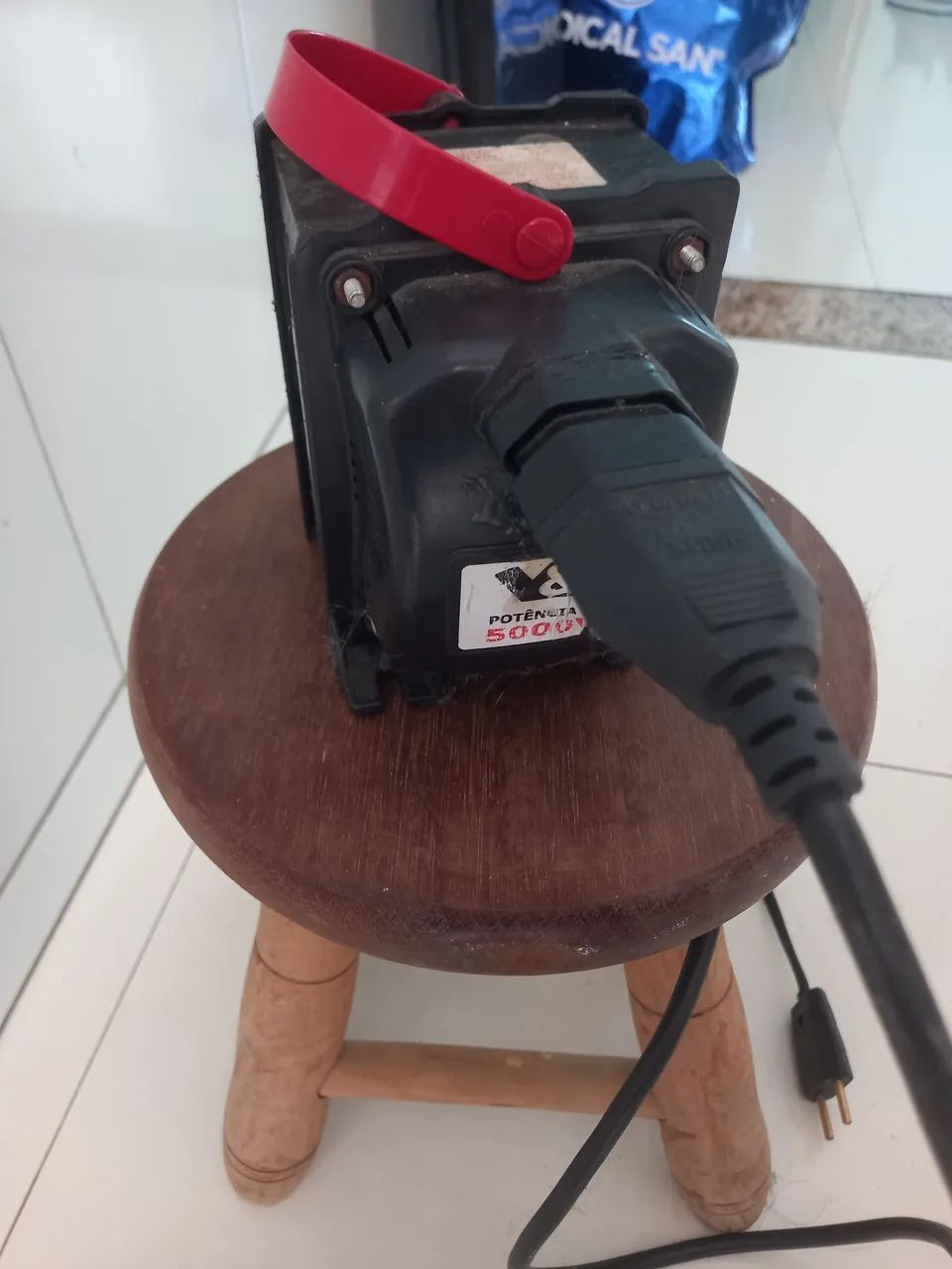 Transformador Universal 5000 VA - Foto 3