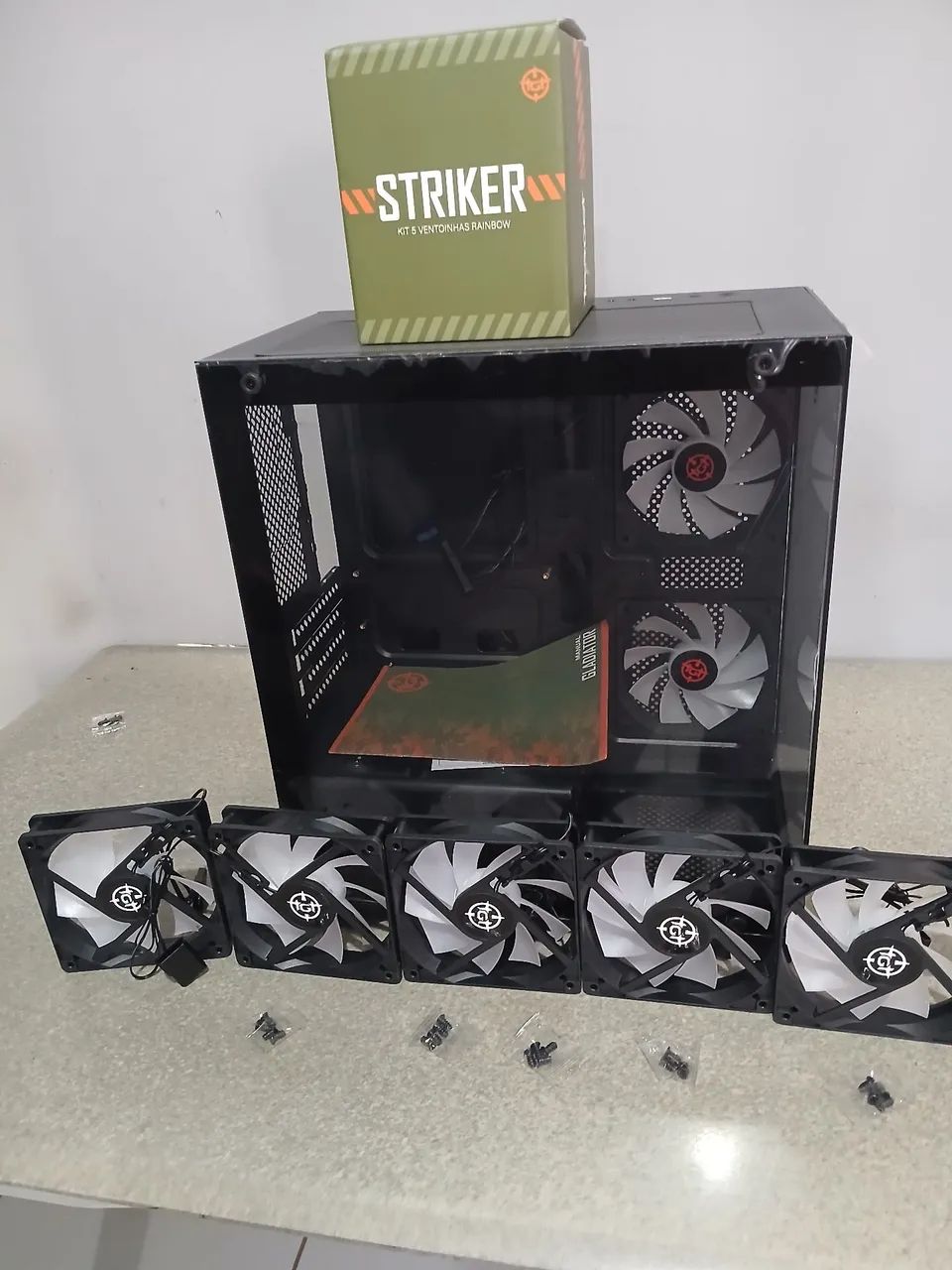 Gabinete gamer 