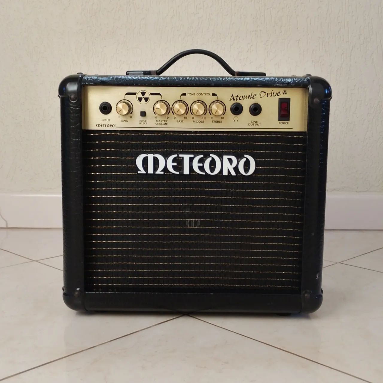 Amplificador Meteoro Atomic Drive