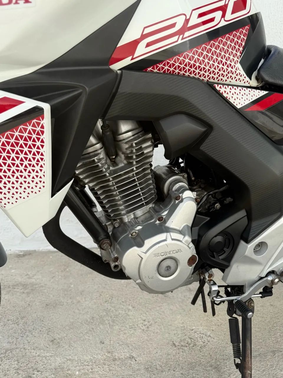 CB TWISTER 250 2022 - Foto 4