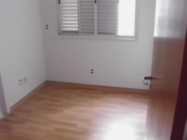Excelente cobertura 4 quartos sendo 2 suítes - Foto 15