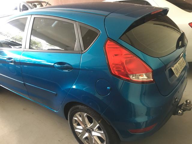 New fiesta se 2013/14 - Foto 2