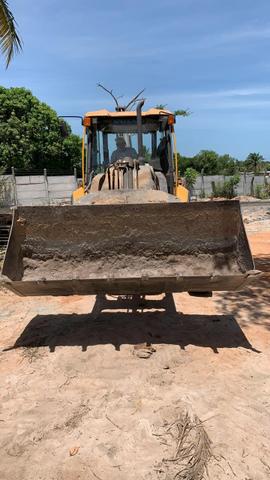 Vendo Retroescavadeira volvo 2014 4x4(oportunidade) - Foto 2