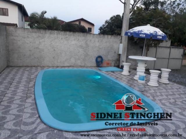 Imóvel com 04 dormitórios e piscina, em bal. barra do sul - sc. - Foto 4