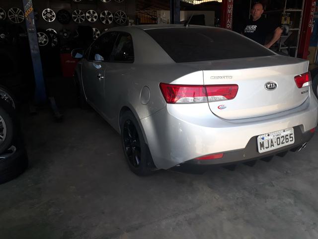 Kia cerato Koup 2.0 - Foto 4