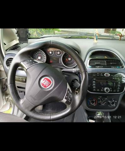 Veículo Fiat Punto Attractive - Foto 4
