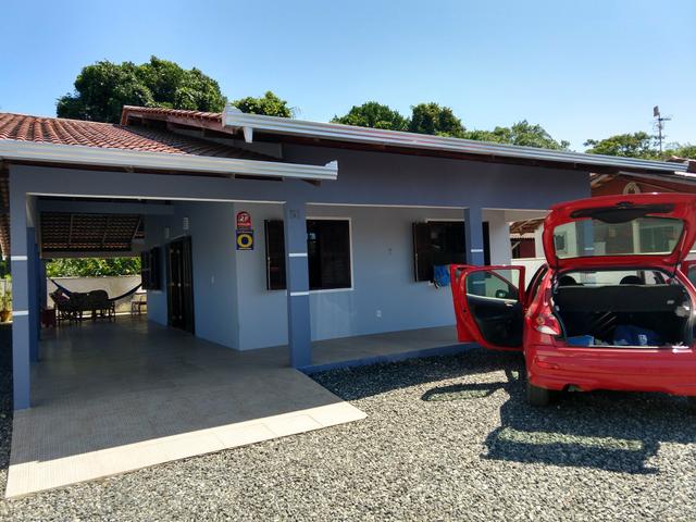 Alugo Casa Temporada em Itapoá está vaga Apartir dia 24/12 ate dia03/04/20 - Foto 3