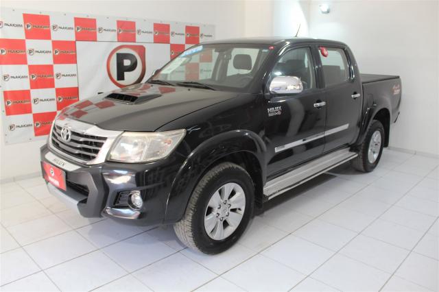 TOYOTA HILUX 2013/2014 3.0 SRV TOP 4X4 CD 16V TURBO INTERCOOLER DIESEL 4P AUTOMÁTICO - Foto 2