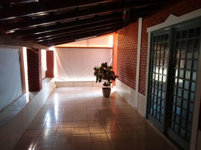 Chalé 3 dormitórios,sala, cozinha, mobiliado, garagem - Foto 7