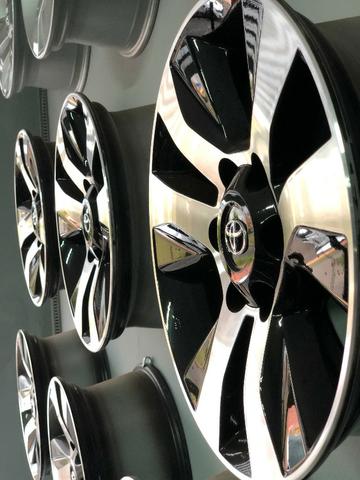 Rodas Aro 17 Toyota Hilux Original SRV Black Diamond - Foto 14