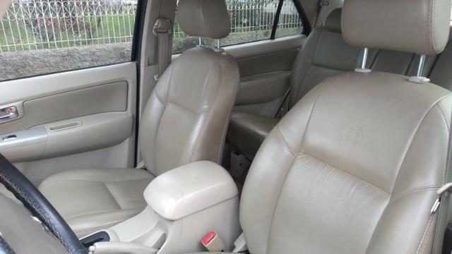 Hilux SW4 SRV D4-D 4X4 Diesel Aut. 2006!!! - Foto 8