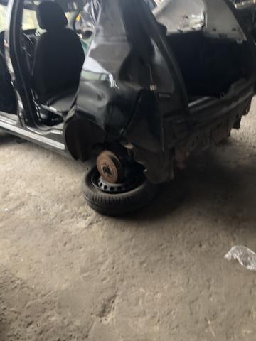 Sucata Fiat Palio Attractive 2012 preto peças