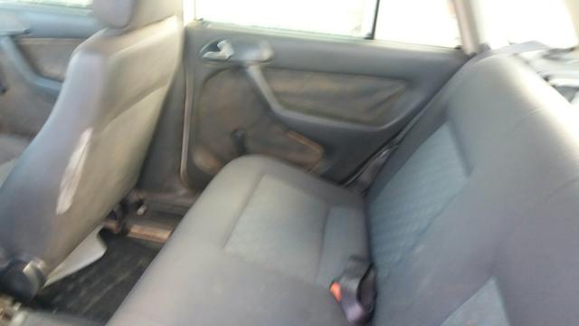 Carro para vender ou trocar . fialt ou palio documentação - Foto 6