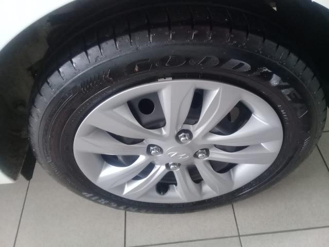 HYUNDAI HB20S 1.0 COMFORT PLUS 12V 2019 - Foto 7