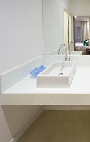 Apartamento Flat no Guarujá, 55m2 , Varanda Grill, Mobiliado a Preço de Custo! - Foto 6