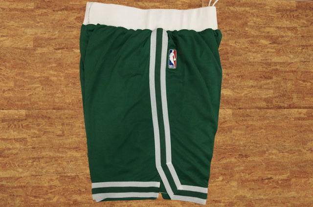 Short Basquete Celtic - Foto 5