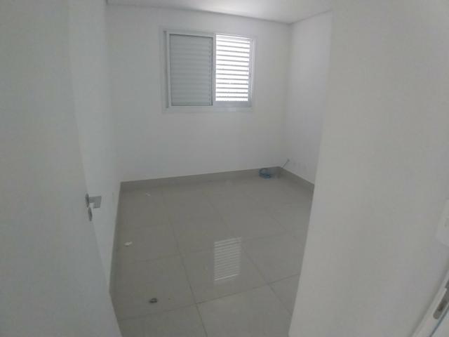 Excelente apt.Edif.Riviera Goiabeiras 169m² Comp de armários, prox. Shop.Estação - Foto 3