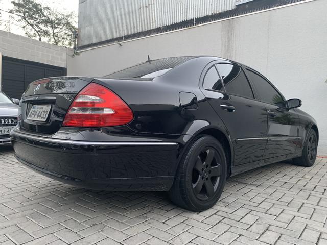 Mercedes E320 2005 impecável - Foto 4