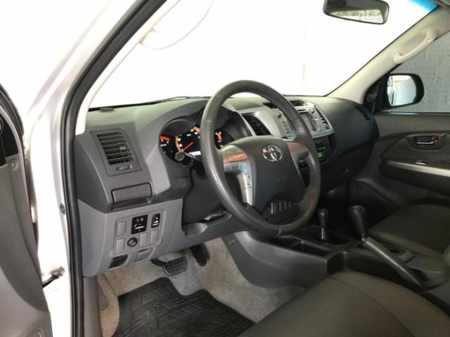 Toyota hilux 2013 3.0 srv 4x4 cd 16v turbo intercooler diesel 4p automÁtico - Foto 11