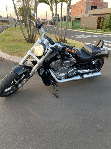 Harley Davidson V-Rod Muscle 9000km - Foto 4