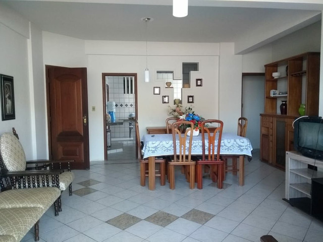 Grande apartamento para aluguel em Salinas. Ed. Bariloche. 4 quartos, s/ 3 suítes - Foto 3