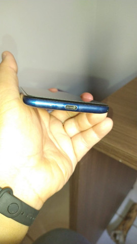 Motorola MotoG7 Power azul Navy - 64 GB e 4 GB Ram - Jataí/GO - Foto 4