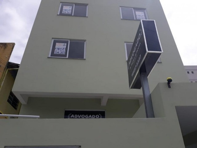 Apartamento de 1 dormitório Barreiros Não Exigimos Fiador