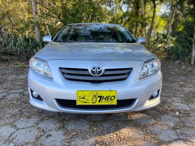 TOYOTA COROLA