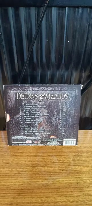 CD - Demons Wizards - Touched by The Crimson King - Foto 2