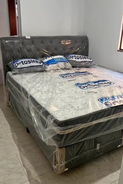 Cama com cabeceira  colchão semiortopedico 