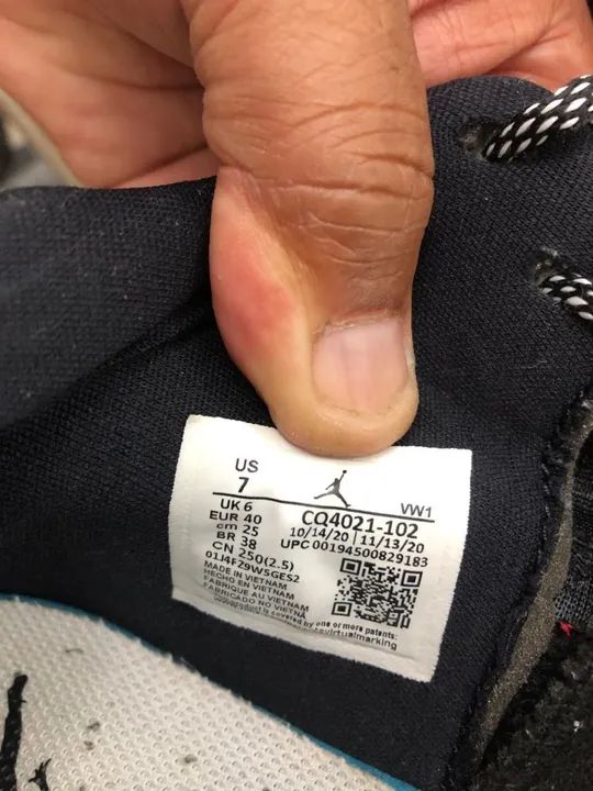 Tênis Air Jordan - Foto 5