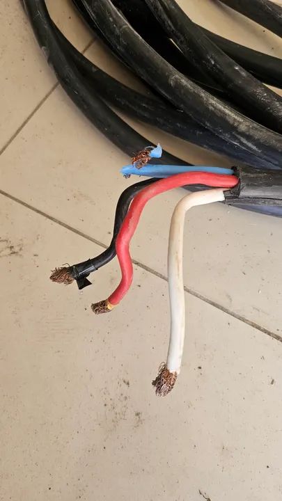 Cabo Elétrico 4 fios - Usado - Foto 2