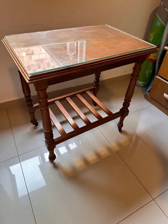 Mesa de canto em madeira maciça  - Foto 2