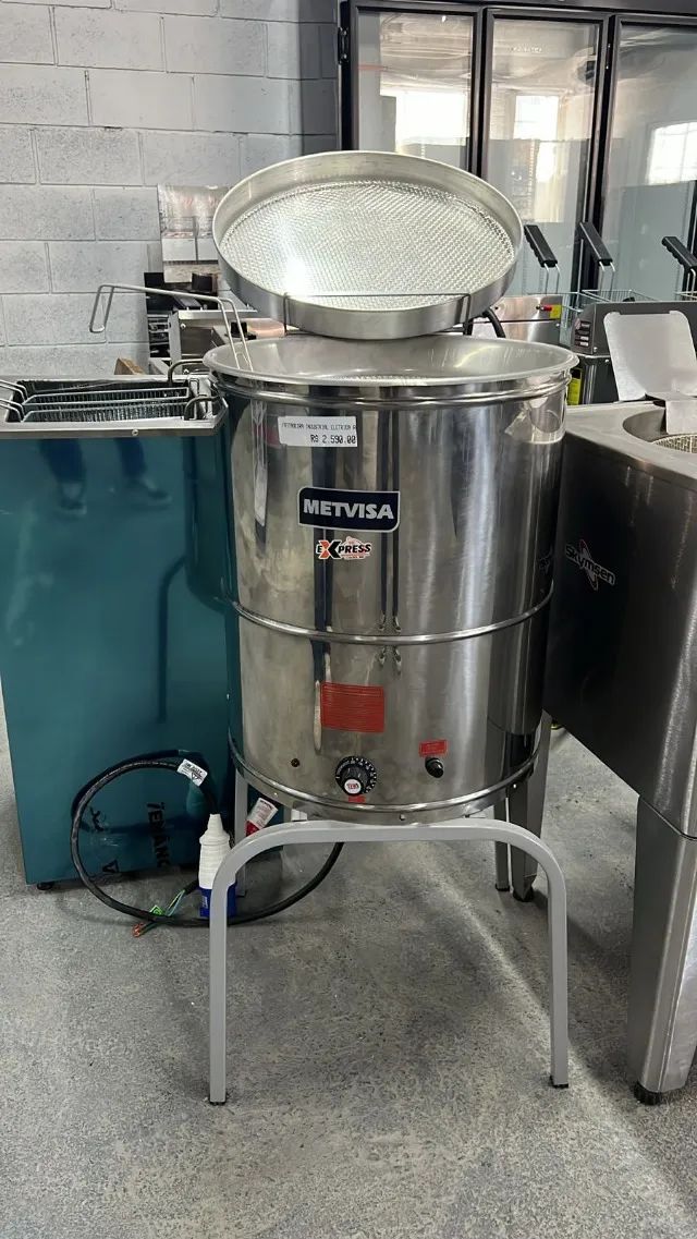 Fritadeira elétrica 5000w 38 litros redonda