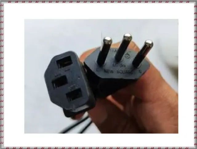 Cabo de energia tripolar para computadores - monitores - etc