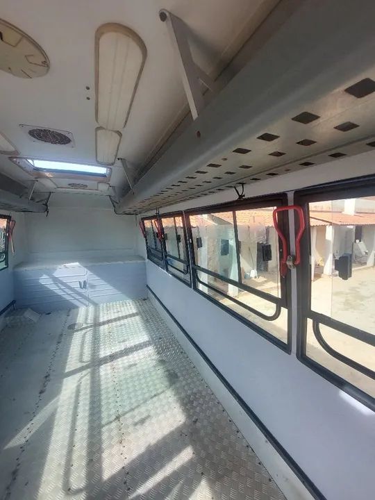 Micro-ônibus Volare 4x4 - Foto 9