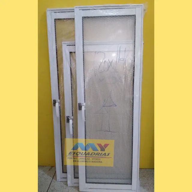 CAPELINHA ALUMÍNIO BRANCO VIDRO INTEIRO  - Foto 2
